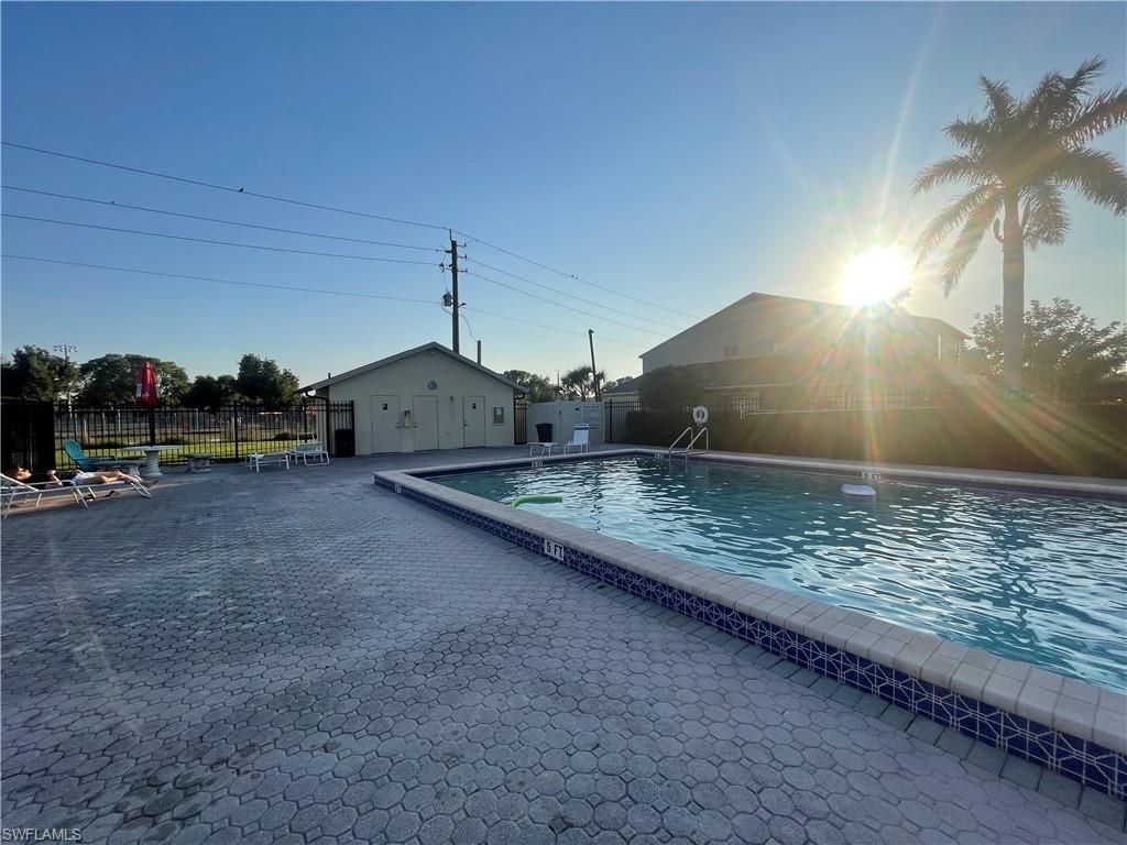 5218 Cedarbend Dr , Unit 4, Fort Myers, FL 33919 Photo
