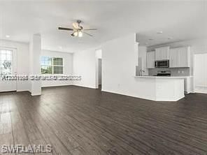 209 SE 26th Ter, Cape Coral, FL 33904 Photo