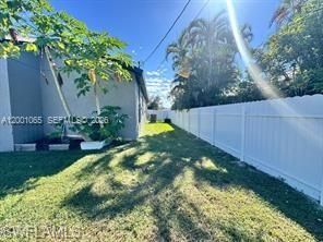 209 SE 26th Ter, Cape Coral, FL 33904 Photo