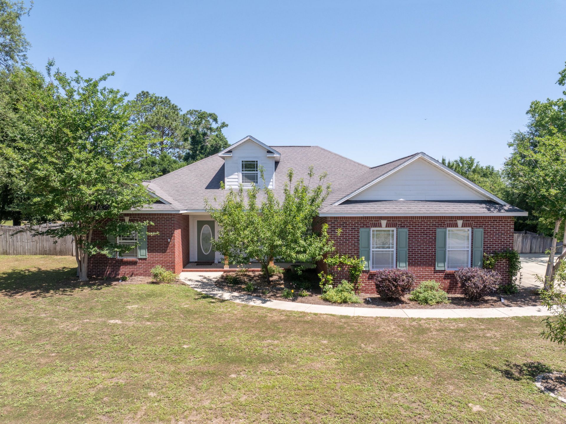 3455 Sparco Drive, Crestview, FL 32539 Main Photo