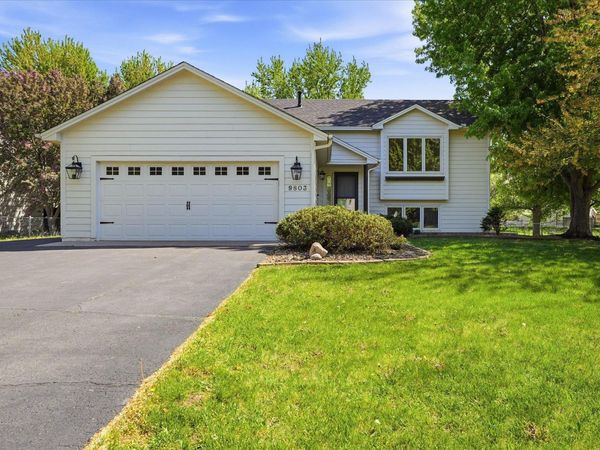 9803 Kirkwood Lane N, Maple Grove, MN 55369