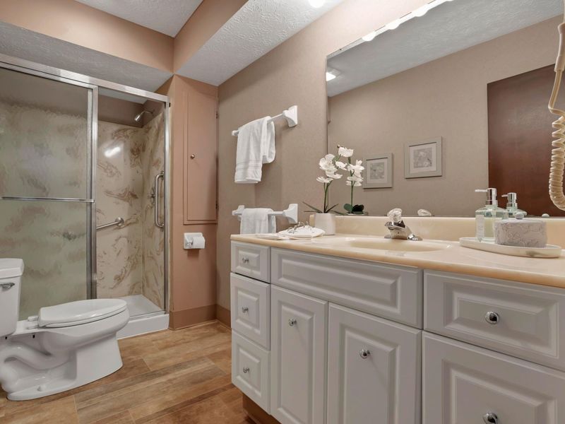 1727 Arlingate Drive N, Columbus, OH 43220 Photo 22