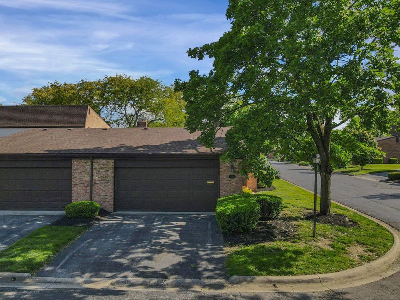 1727 Arlingate Drive N, Columbus, OH 43220 Photo 51