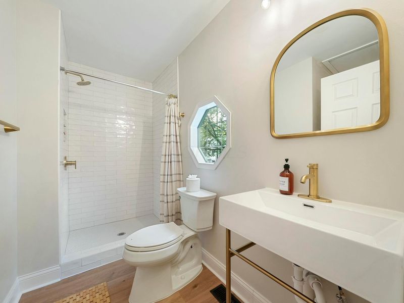 344 W 4th Avenue, Columbus, OH 43201 Photo 16