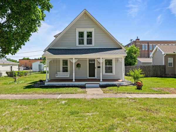 321 SW Pleasant Street, Ankeny, IA 50023