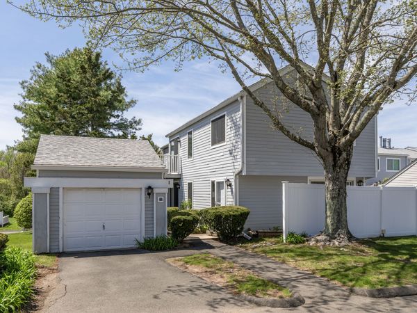 20 Peddlars , Unit 20, Branford, CT 06405