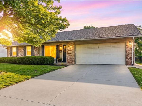 502 Cranewood Dr, Trenton, OH 45067