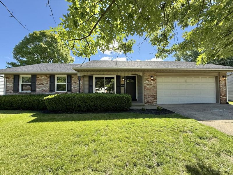 502 Cranewood Dr, Trenton, OH 45067 Photo 2