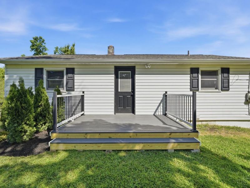 7098 Sheed Road, Colerain Township, OH 45247 Photo 22