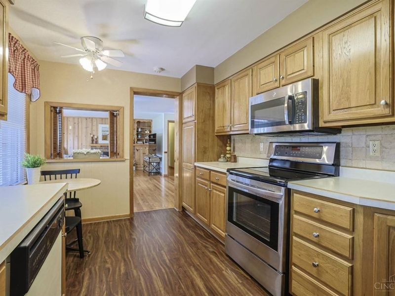 8161 Cox Road, West Chester, OH 45069 Photo 14