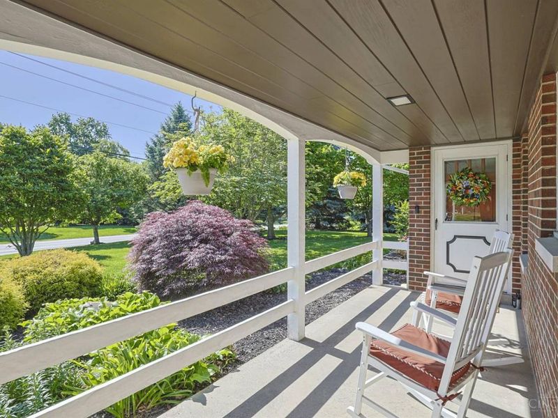 8161 Cox Road, West Chester, OH 45069 Photo 6