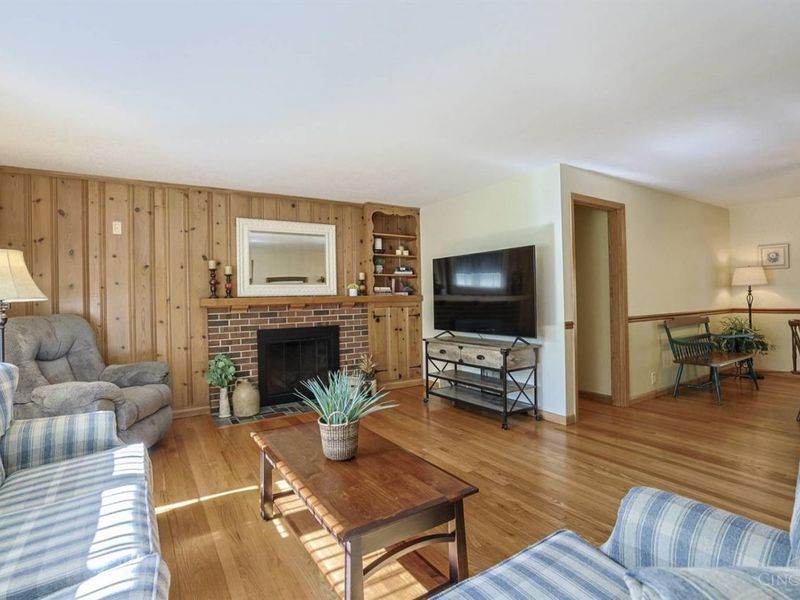 8161 Cox Road, West Chester, OH 45069 Photo 8