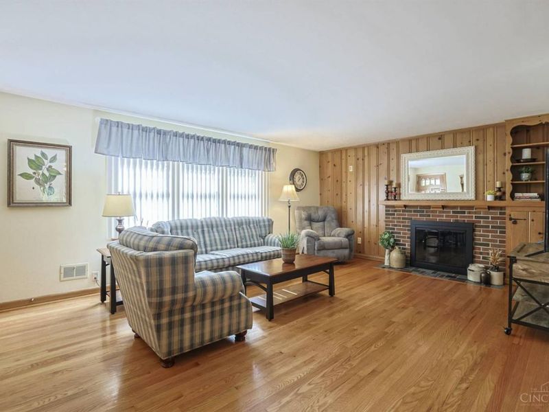 8161 Cox Road, West Chester, OH 45069 Photo 9