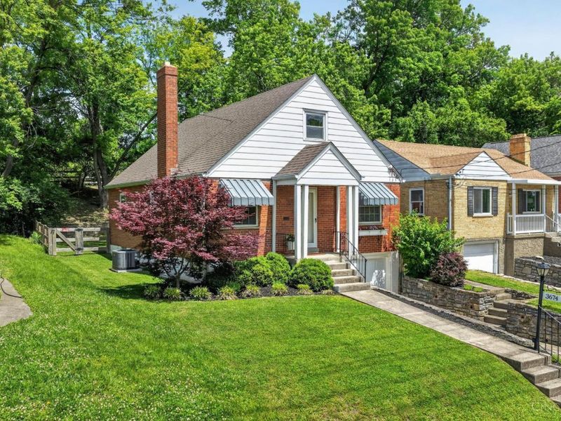 3674 Brotherton Road, Cincinnati, OH 45209 Photo 2