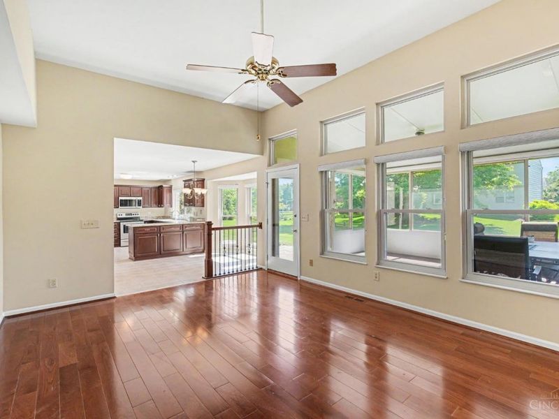 611 Shadowlawn Lane, Miami Twp, OH 45140 Photo 13