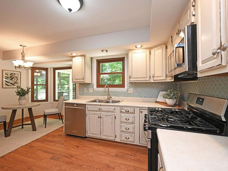 6415 Roth Ridge, Loveland, OH 45140 Photo 10