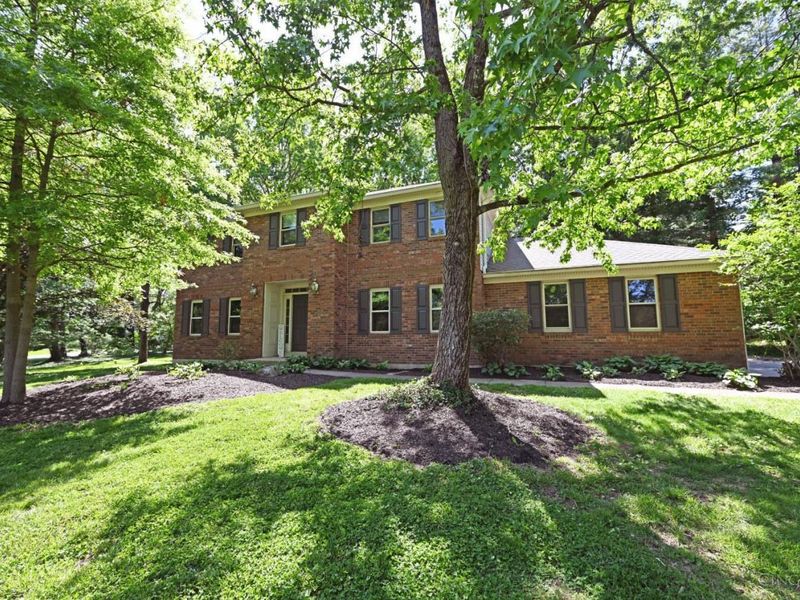 6415 Roth Ridge, Loveland, OH 45140 Photo 2