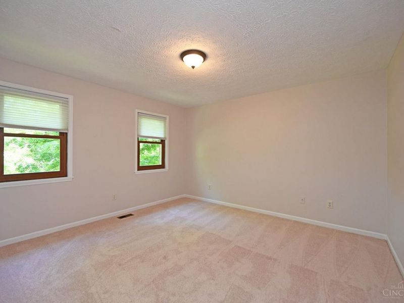 6415 Roth Ridge, Loveland, OH 45140 Photo 33