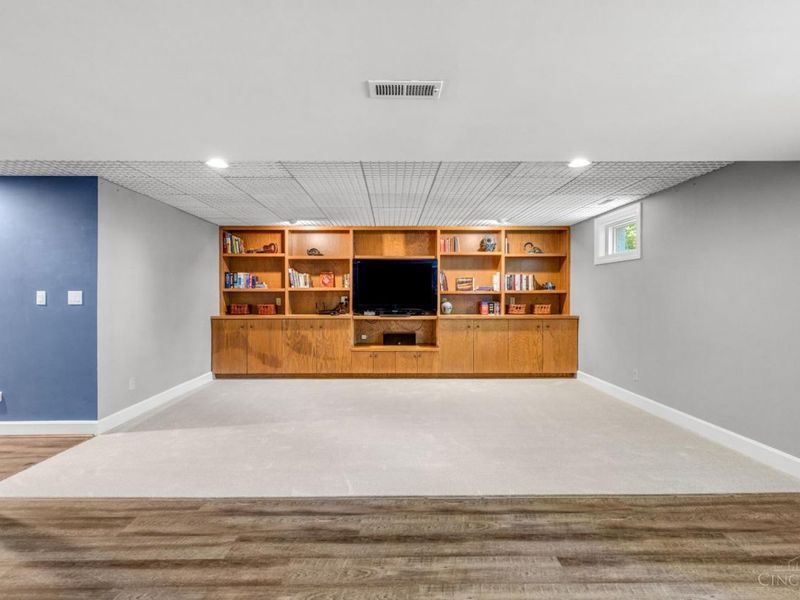 6155 Hunters Trail, Indian Hill, OH 45243 Photo 72