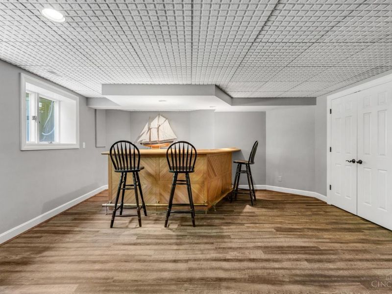 6155 Hunters Trail, Indian Hill, OH 45243 Photo 73