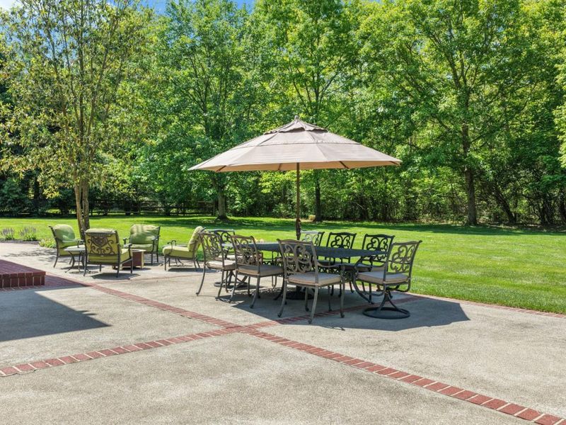 6155 Hunters Trail, Indian Hill, OH 45243 Photo 79