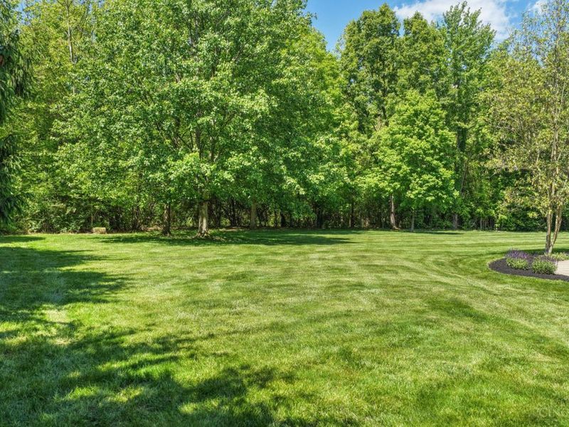 6155 Hunters Trail, Indian Hill, OH 45243 Photo 81