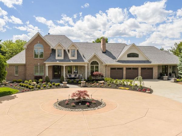4389 N Mason Montgomery Road, Mason, OH 45040