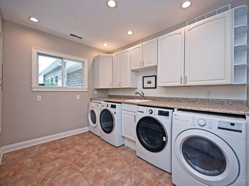 4389 N Mason Montgomery Road, Mason, OH 45040 Photo 50