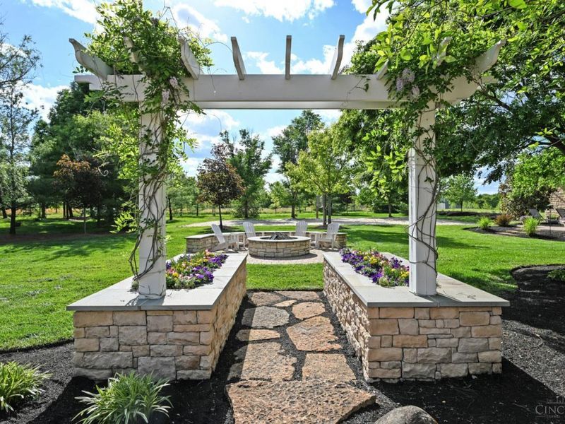 4389 N Mason Montgomery Road, Mason, OH 45040 Photo 67