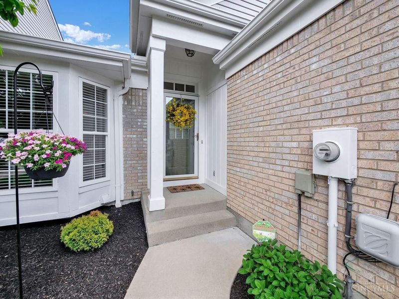 4120 E Village Drive, Mason, OH 45040 Photo 3