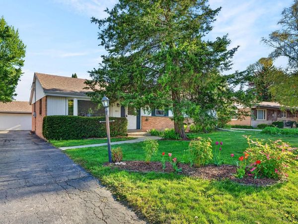 5811 Ester PLACE, Brown Deer, WI 53223