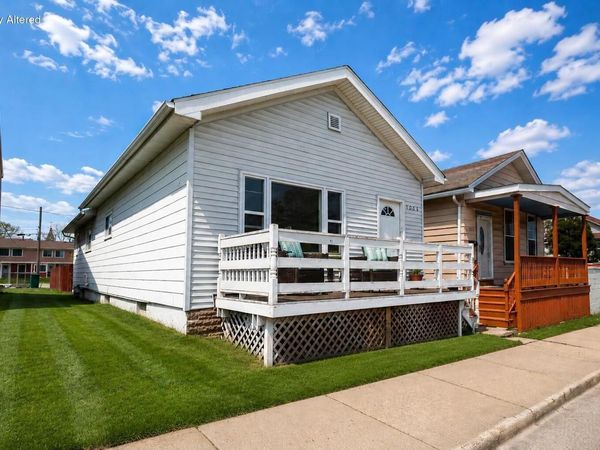 1211 6th STREET, Milwaukee, WI 53204