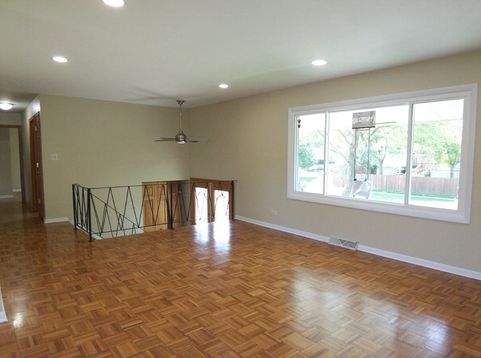 Main Photo