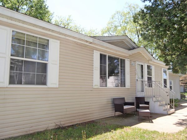 406 Spruce Drive , Belvidere, IL 61008