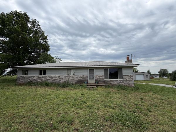 56601 E 150 Road , Fairland, OK 74343