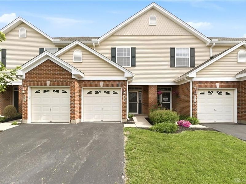 4338 Straight Arrow Road, Beavercreek, OH 45430 Photo 1