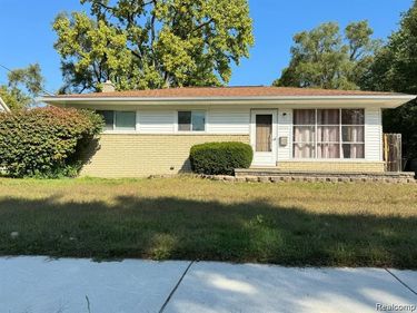 3245 Berkshire Avenue , Warren, MI 48091