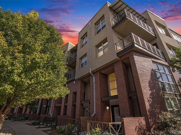 7700 E 29th Avenue, Unit 303, Denver, CO 80238
