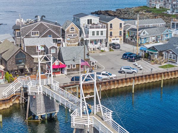 113115,117 Perkins Cove Road , Ogunquit, ME 03907
