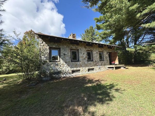 45 Freedom Road , Belgrade, ME 04917
