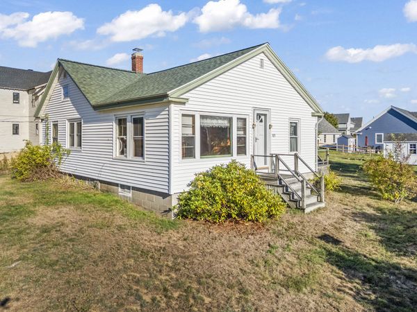 835 Ocean Avenue , Wells, ME 04090
