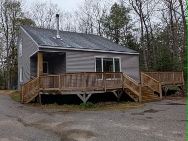 425 N High Street , Bridgton, ME 04009