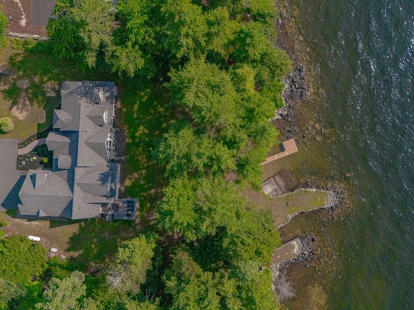 46 Windward Shore Road , Raymond, ME 04071
