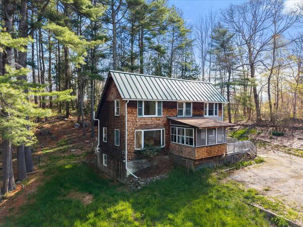 1492 River Road , Bucksport, ME 04416