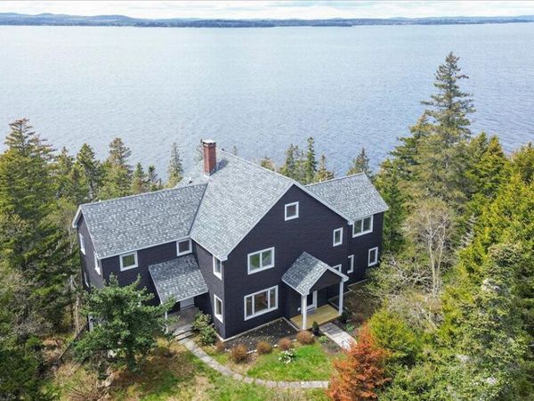 314 Ames Cove Road , Brooksville, ME 04642