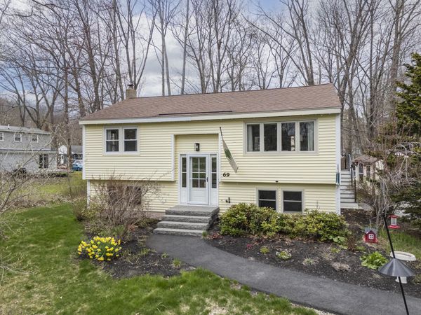 69 Summer Street , Yarmouth, ME 04096