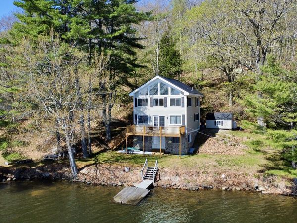 105 Martins Point Road , Greene, ME 04236
