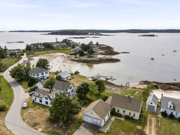 1 Fish Point Road, Bristol, ME 04554
