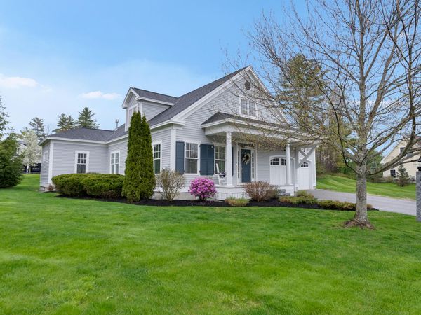 63 Drowne Road , Cumberland, ME 04021