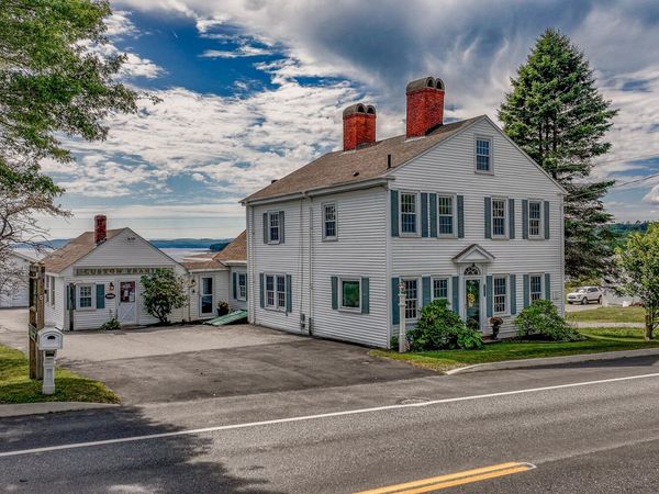 101 E Main Street , Searsport, ME 04974